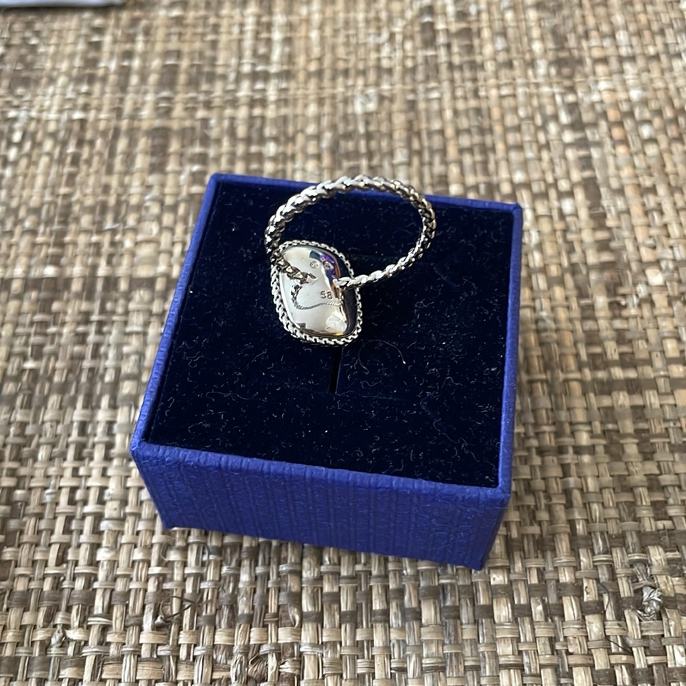 Swarovski Ring - Picture 12 of 12